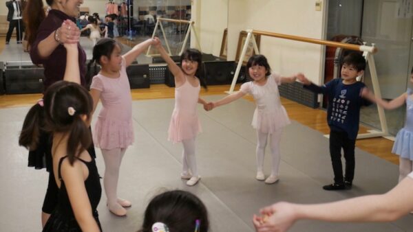 バレエは何歳から？よくある質問にお答えします。